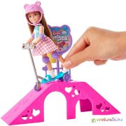 Barbie® Chelsea: Gördeszka park játékszett kiegészítőkkel - Mattel